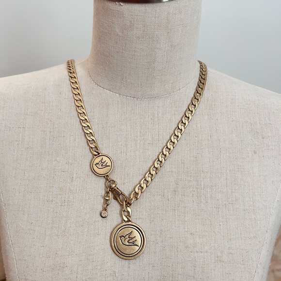 Vintage CAbi 32 Gold Tone Bird Pendant & Crystal Pebble Necklace - Picture 2 of 4